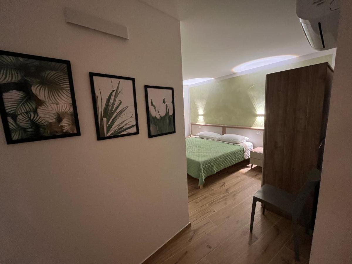 B&B Niu Susu Ланузеи Екстериор снимка